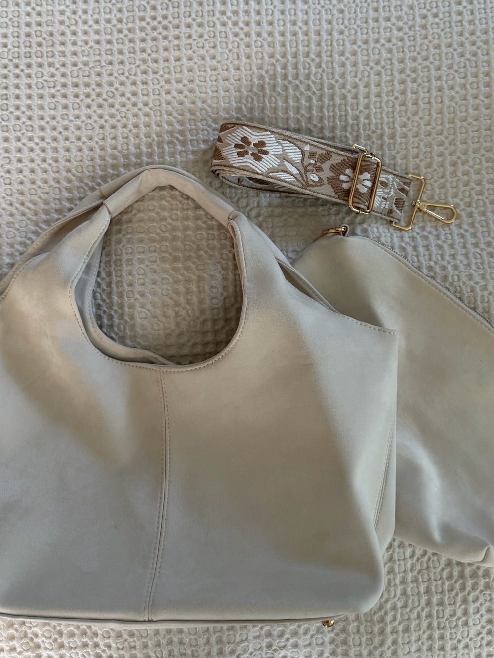AHDORNED 2-in-1 Vegan Suede Hobo w/ Pouch Crossbody Bag Cream - Picture 5 of 11